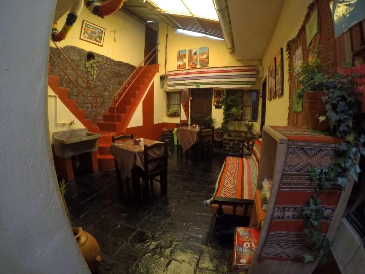 Auquis Ccapac Guest House Cuzco Kültér fotó